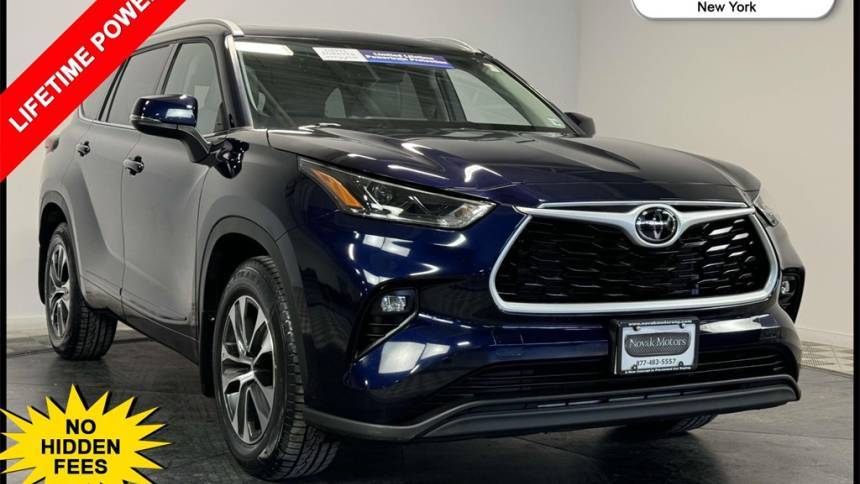 2022 Toyota Highlander XLE — SUV — 38,236 mi — Farmingdale, NY