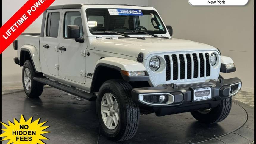 2021 Jeep Gladiator Sport S — Pickup Truck — 15,325 mi — Farmingdale, NY