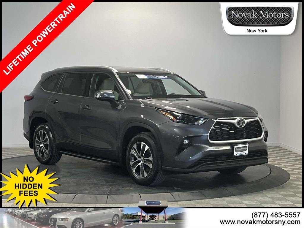 2022 Toyota Highlander XLE — SUV — 19,313 mi — Farmingdale, NY