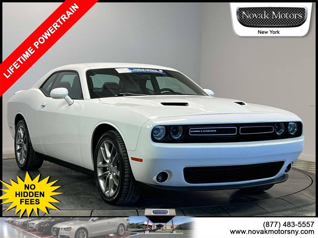 2022 Dodge Challenger SXT — Coupe — 16,067 mi — Farmingdale, NY