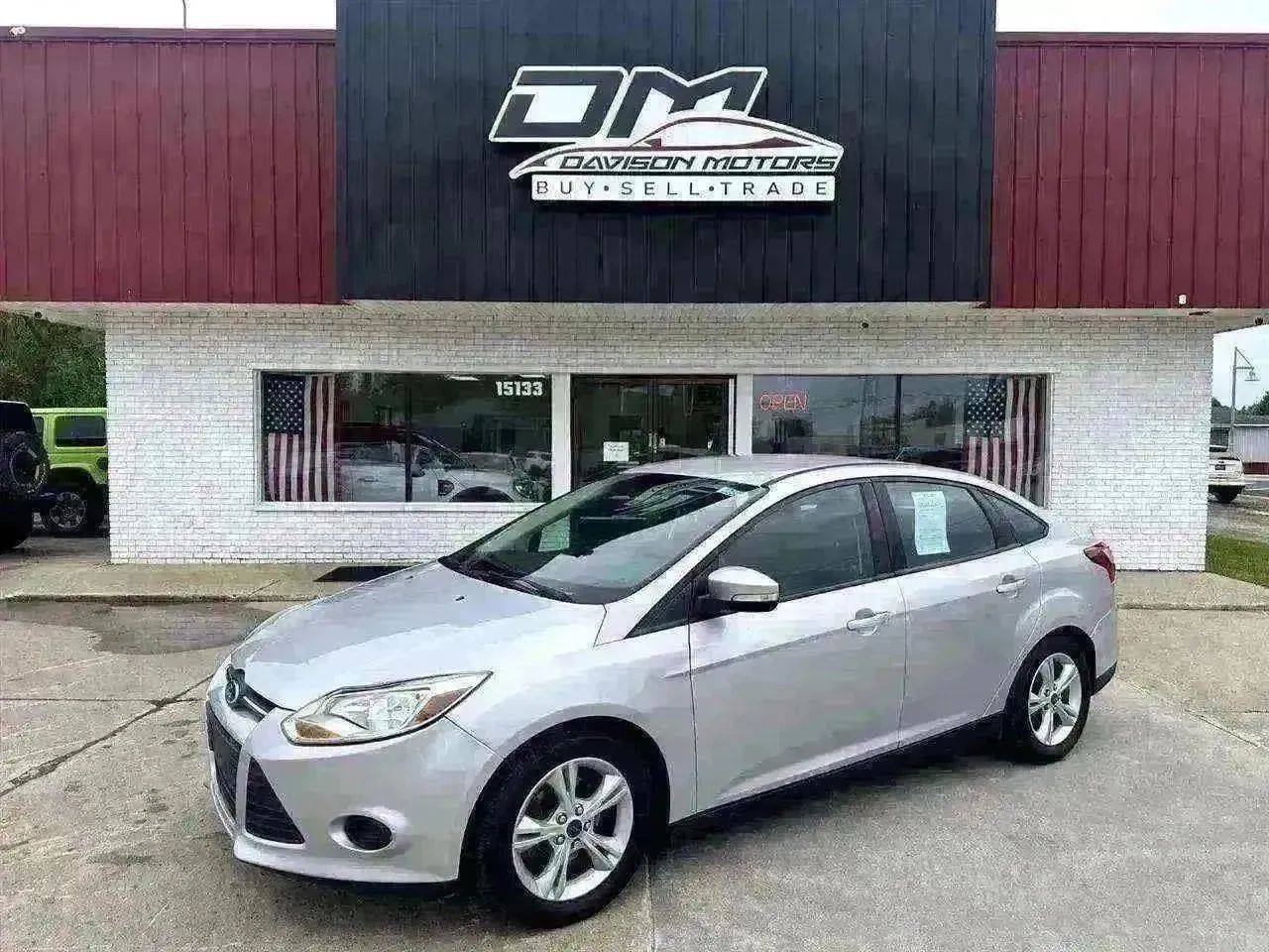 2014 Ford Focus SE — Sedan — 81,456 mi — Holly, MI