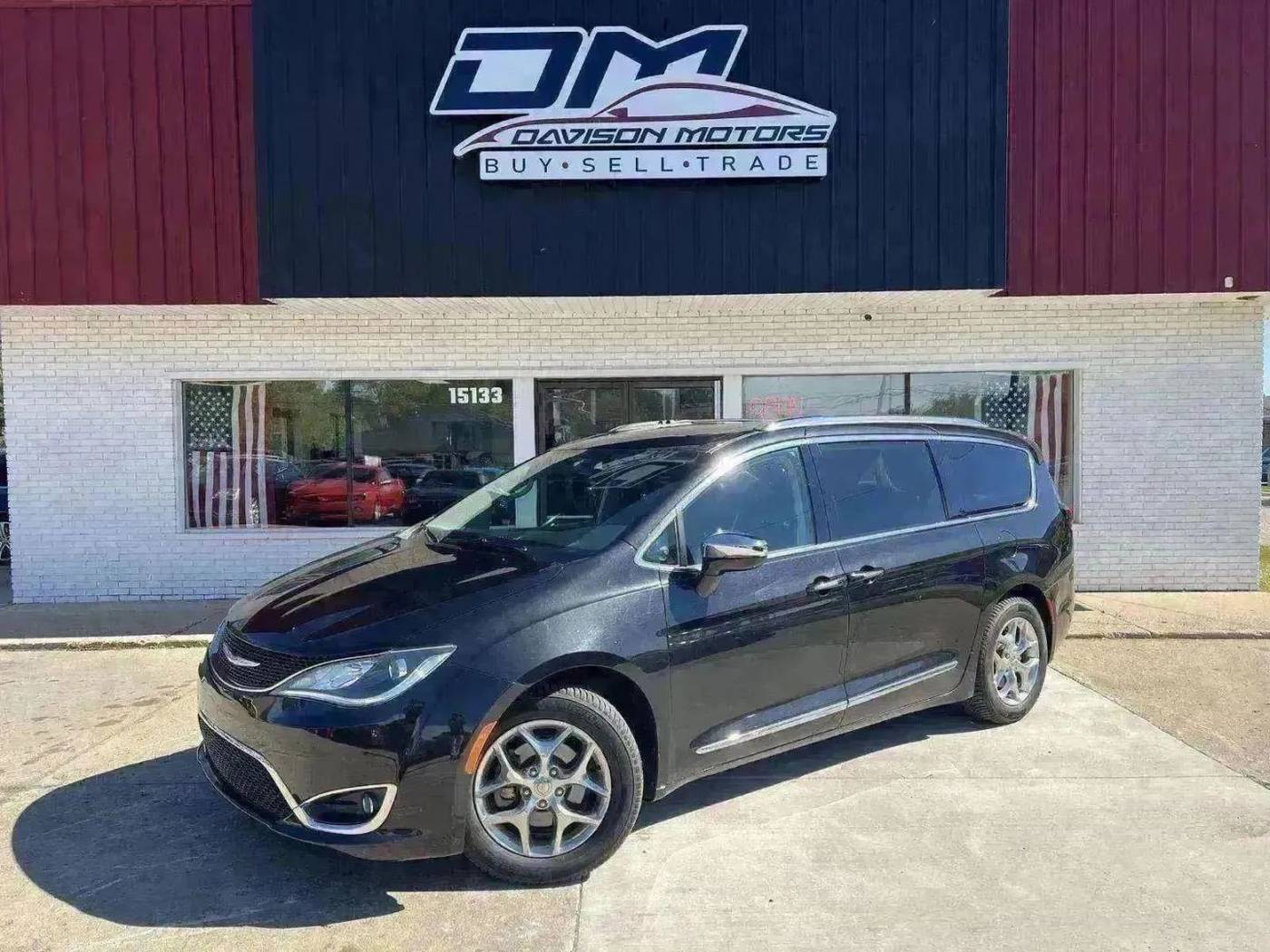 2019 Chrysler Pacifica Limited — Minivan — 86,702 mi — Holly, MI