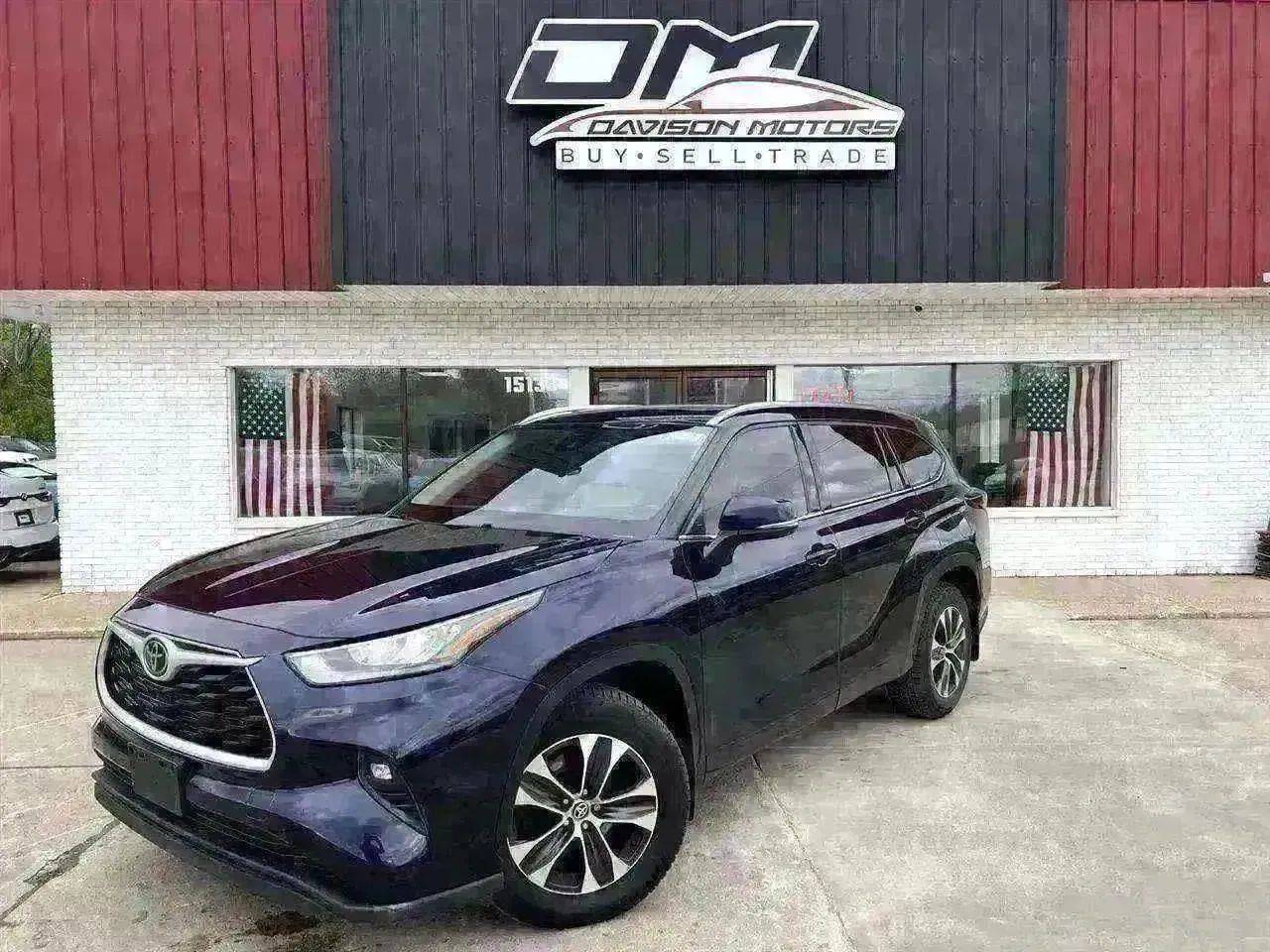 2020 Toyota Highlander XLE — SUV — 95,102 mi — Holly, MI