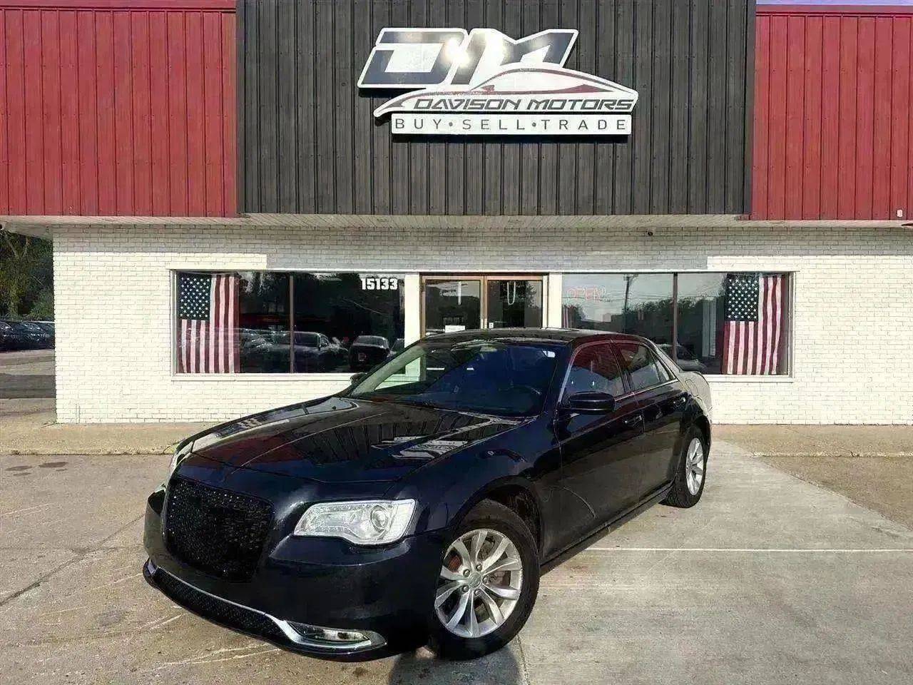 2015 Chrysler 300 Limited — Sedan — 76,448 mi — Holly, MI