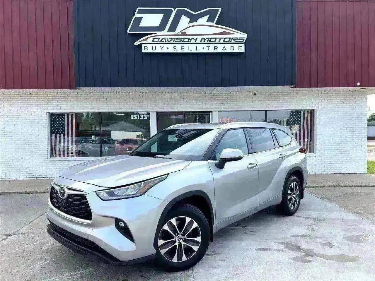 2021 Toyota Highlander XLE — SUV — 66,374 mi — Holly, MI