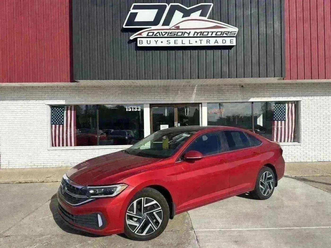 2024 Volkswagen Jetta SEL — Sedan — 15,005 mi — Holly, MI