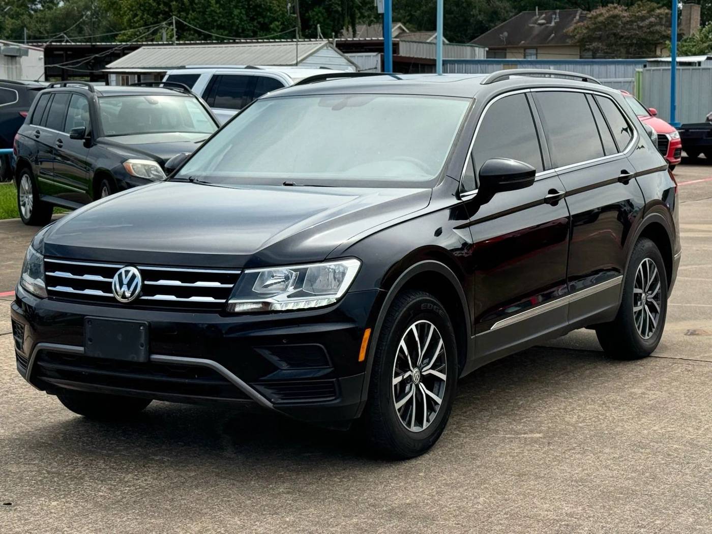 2020 Volkswagen Tiguan SE — SUV — 112,455 mi — Houston, TX