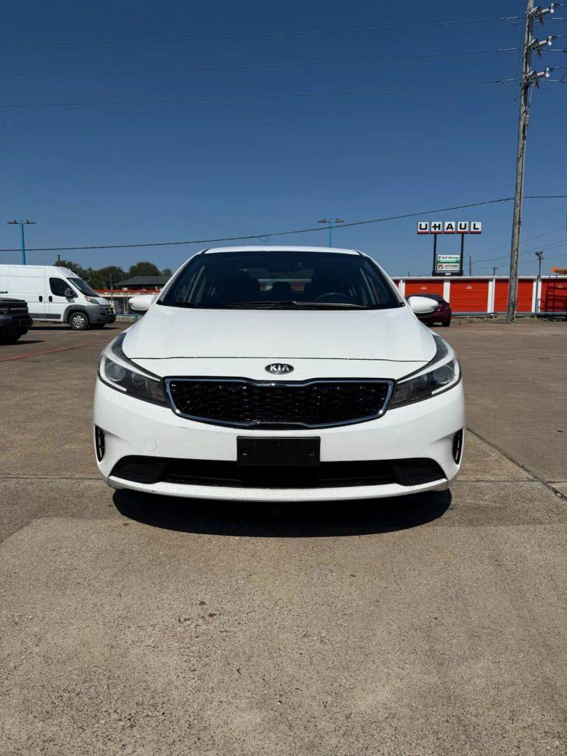 2017 Kia Forte LX — Sedan — 106,807 mi — Houston, TX