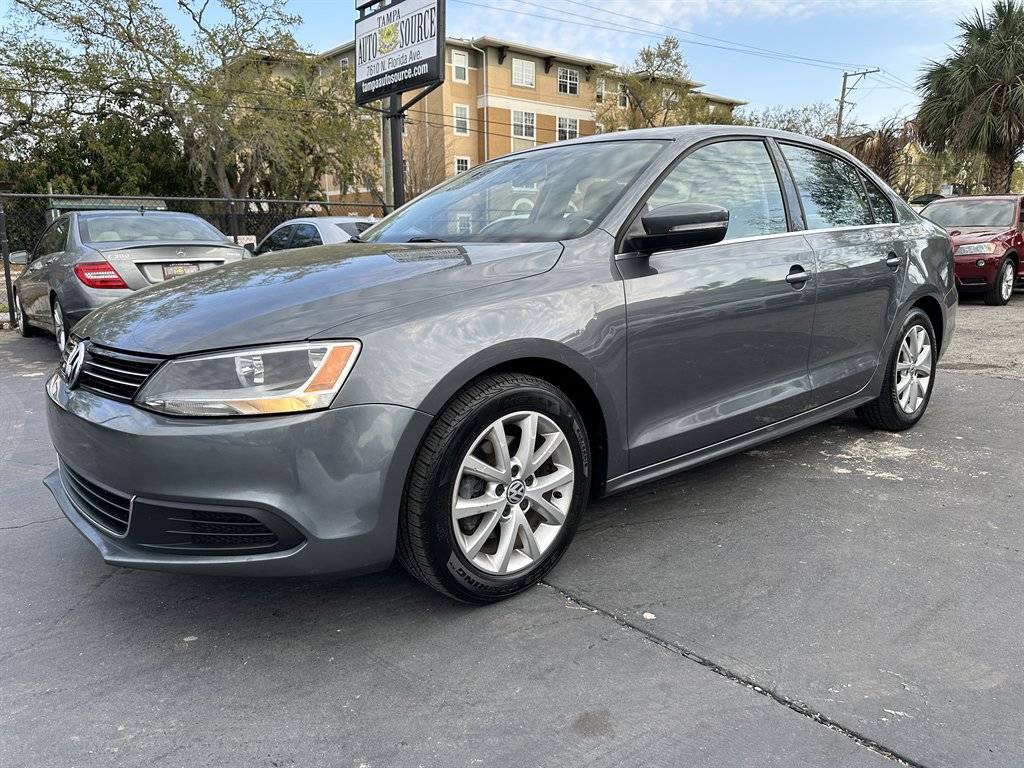 2014 Volkswagen Jetta 1.8T SE — Sedan — 92,235 mi — Tampa, FL