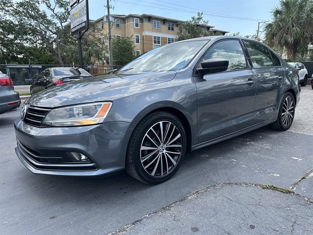 2016 Volkswagen Jetta 1.8T Sport — Sedan — 101,218 mi — Tampa, FL
