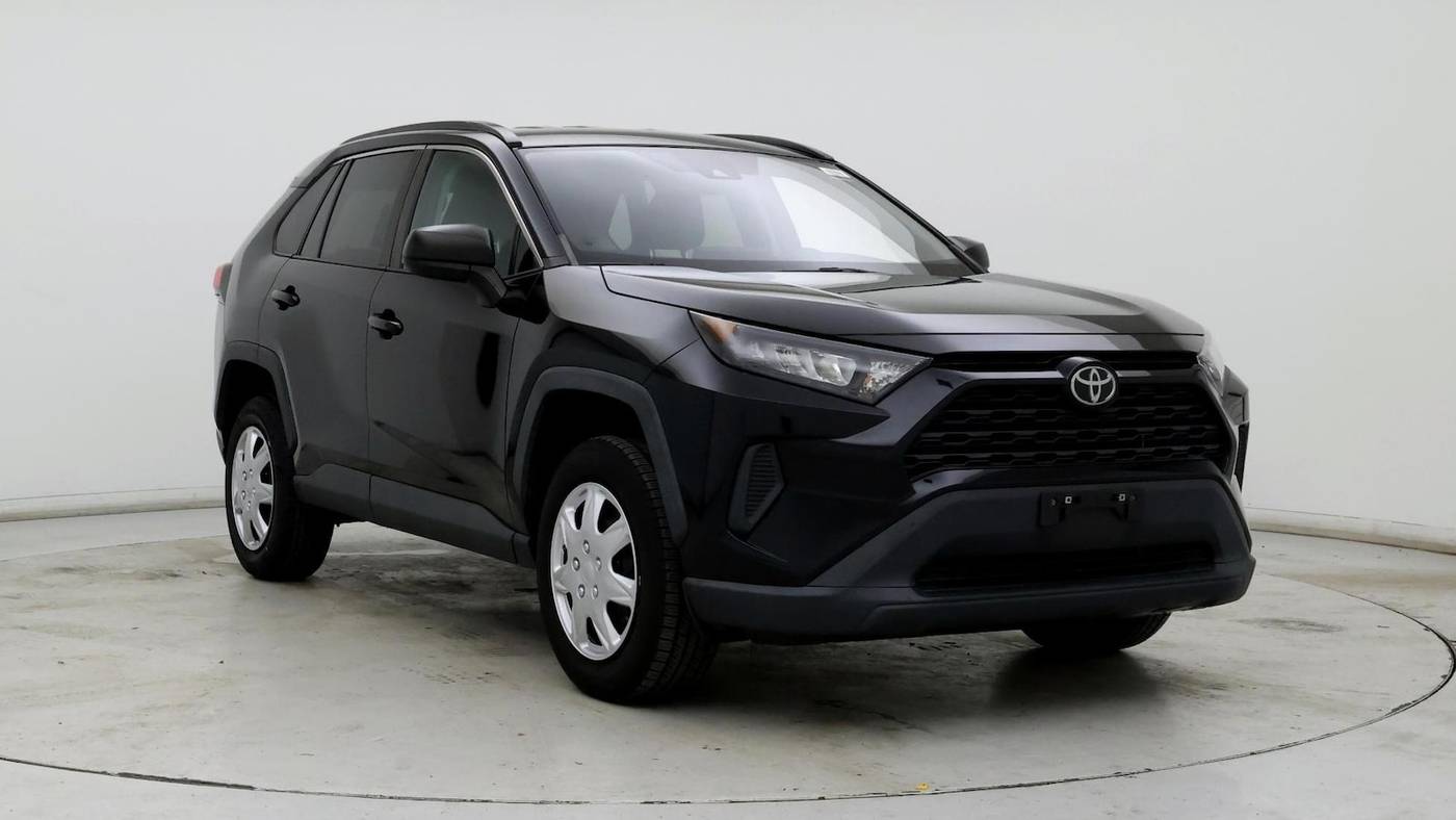 2020 Toyota RAV4 LE