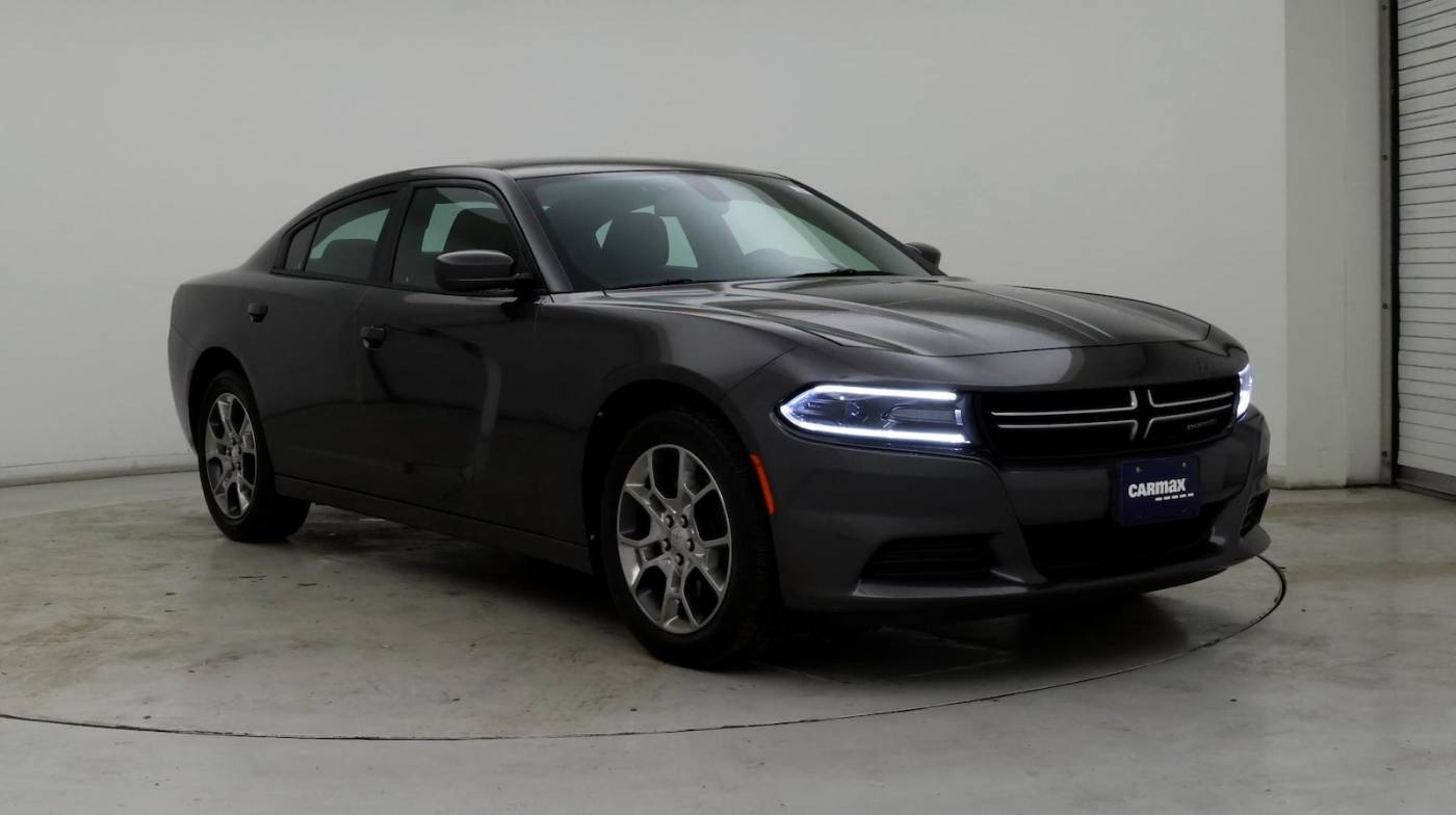 2015 Dodge Charger SE — Sedan — 44,885 mi — Newark, DE