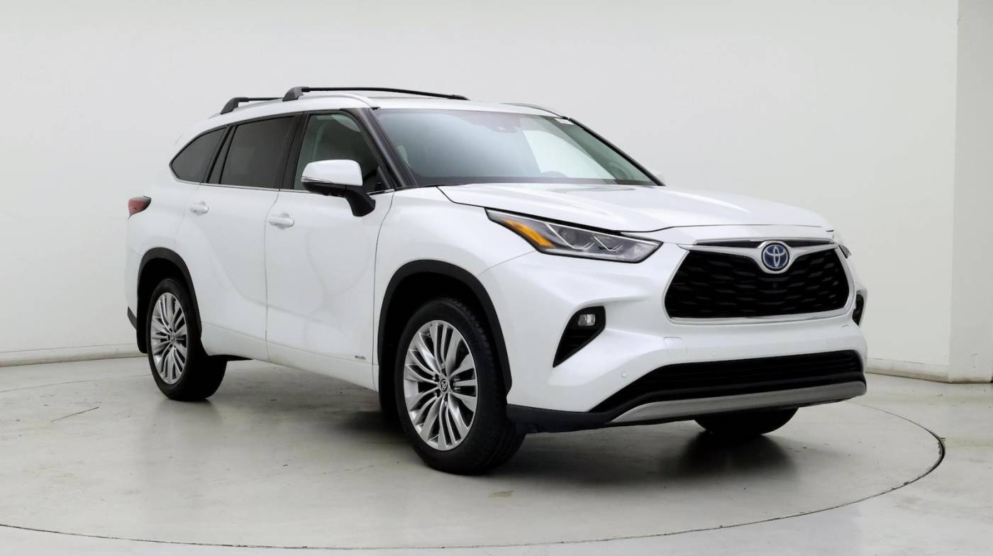 2024 Toyota Highlander Hybrid Platinum — SUV — 6,136 mi — Newark, DE