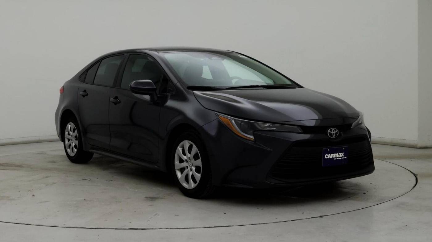 2023 Toyota Corolla LE — Sedan — 25,684 mi — Newark, DE