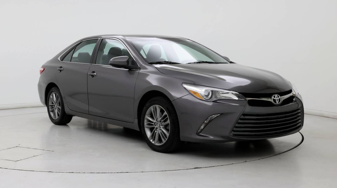 2017 Toyota Camry SE — Sedan — 107,489 mi — Newark, DE