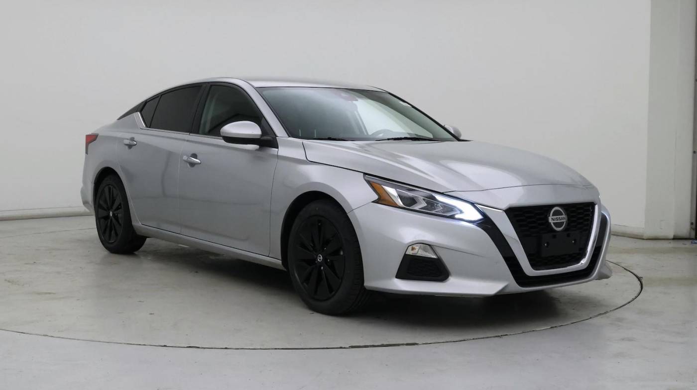 2022 Nissan Altima SV — Sedan — 38,214 mi — Newark, DE