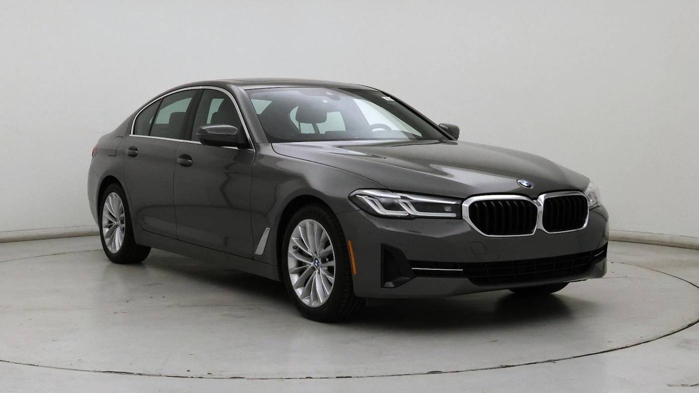 2022 BMW 5 Series 530i