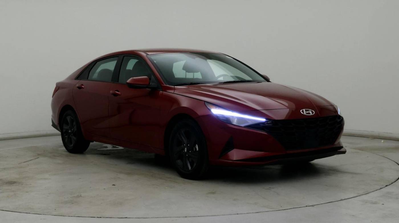 2023 Hyundai Elantra SEL — Sedan — 11,799 mi — Newark, DE