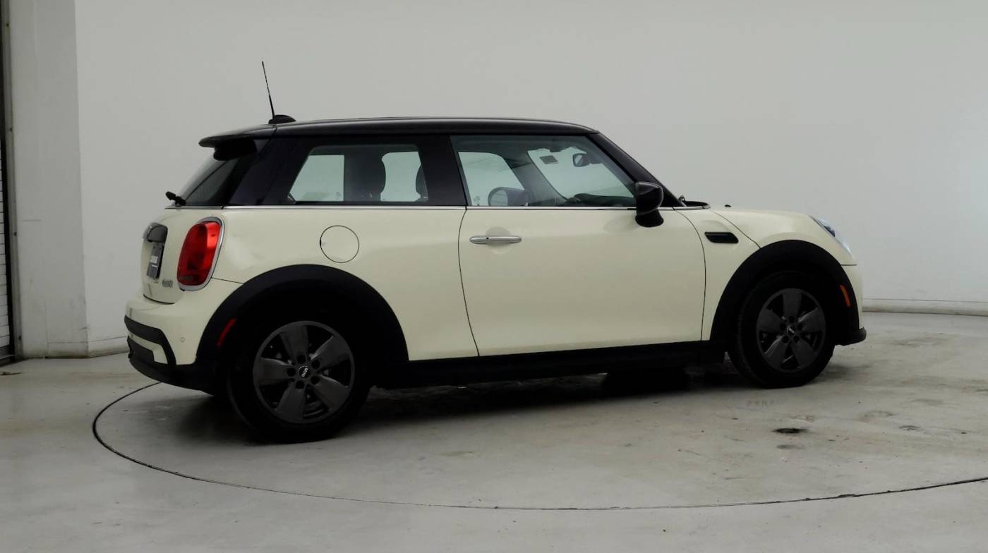2023 MINI Hardtop Cooper — Hatchback — 21,098 mi — Newark, DE