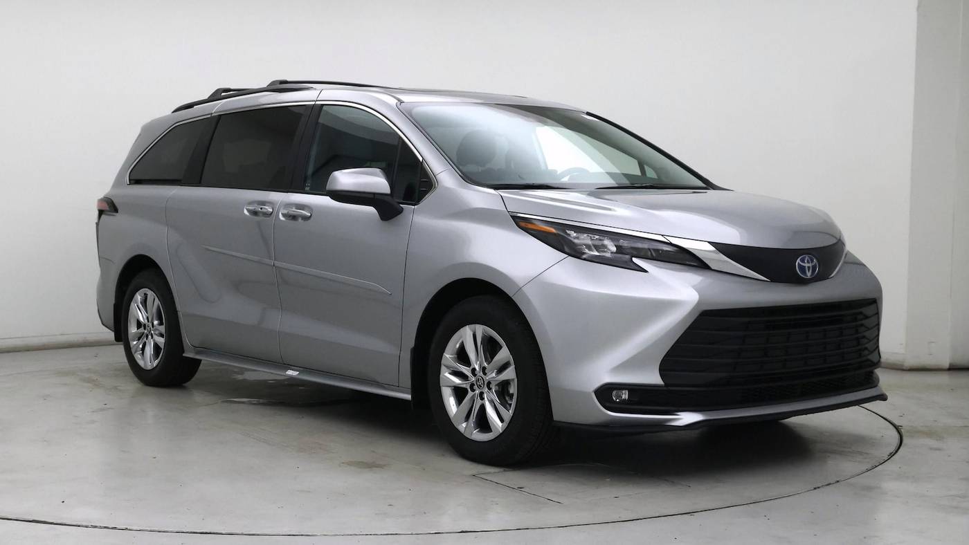 2025 Toyota Sienna