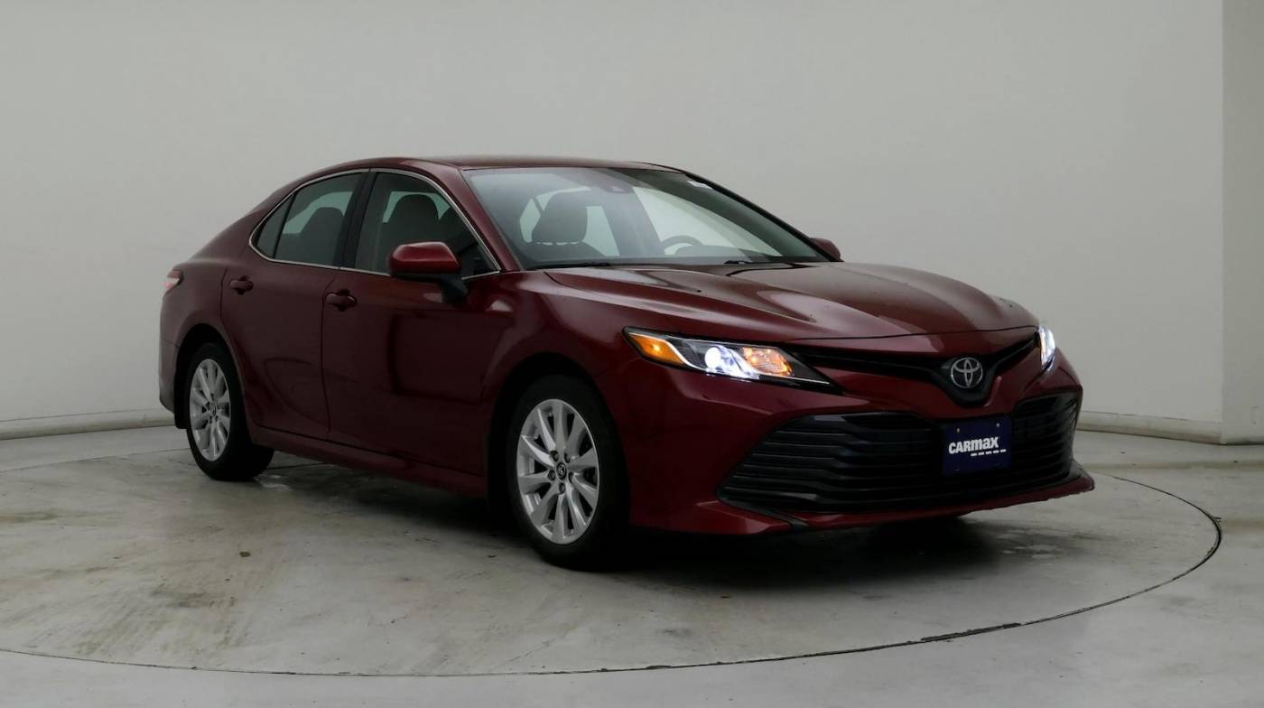 2019 Toyota Camry LE — Sedan — 14,545 mi — Newark, DE