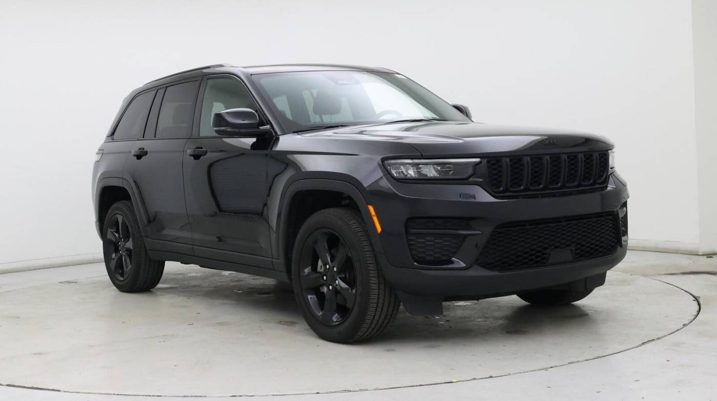 2023 Jeep Grand Cherokee Altitude — SUV — 20,393 mi — Newark, DE