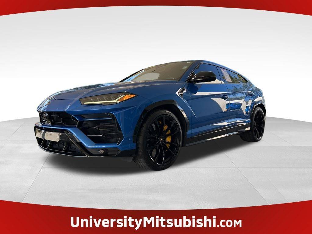 2022 Lamborghini Urus Graphite Capsule