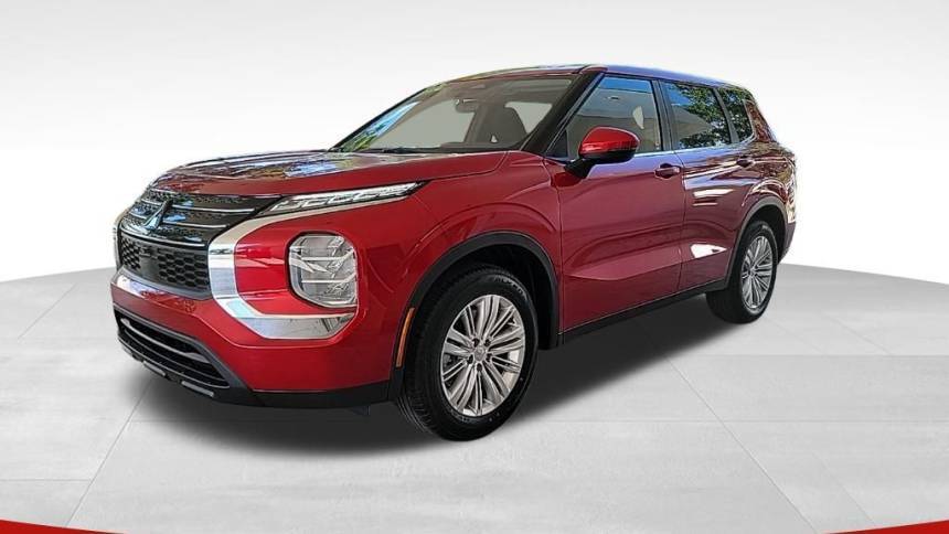 2024 Mitsubishi Outlander ES — SUV — 7,156 mi — Davie, FL