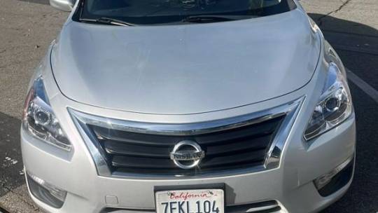 2014 Nissan Altima 2.5 — Sedan — 129,811 mi — Pomona, CA