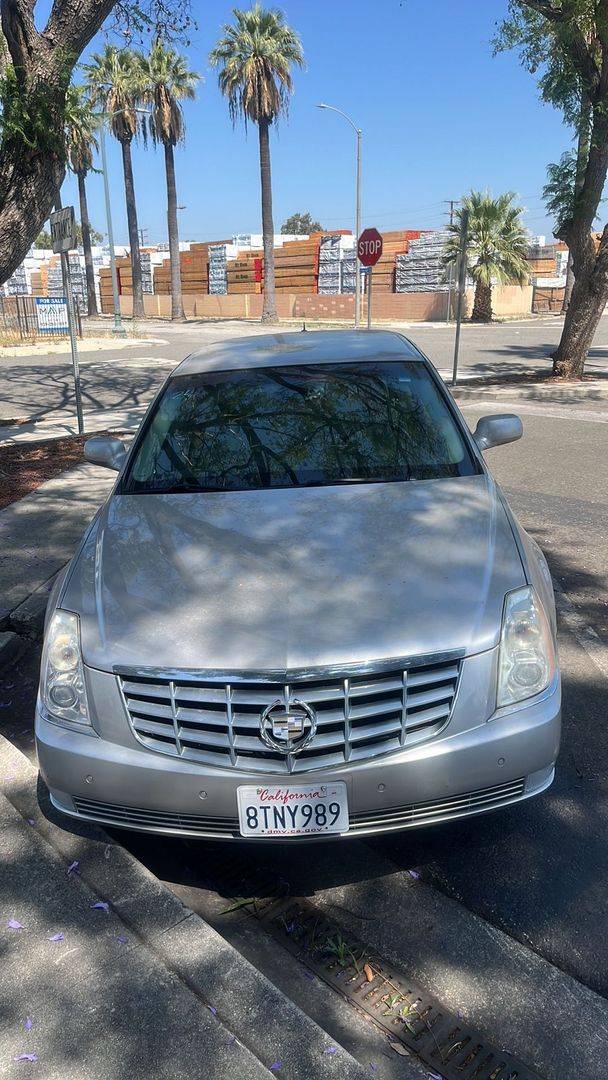 2007 Cadillac DTS Standard — Sedan — 124,305 mi — Pomona, CA