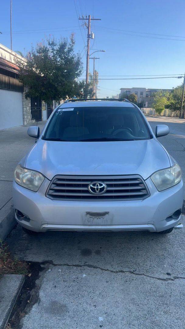 2010 Toyota Highlander Base