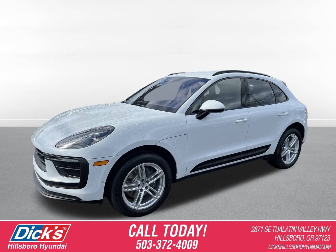 2022 Porsche Macan Standard — SUV — 22,390 mi — Hillsboro, OR