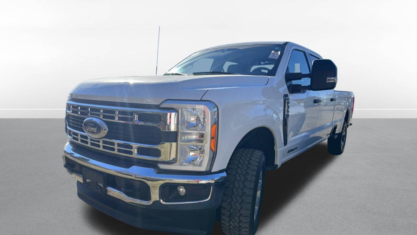 2023 Ford Super Duty F-350 XLT — Pickup Truck — 22,547 mi — Hillsboro, OR