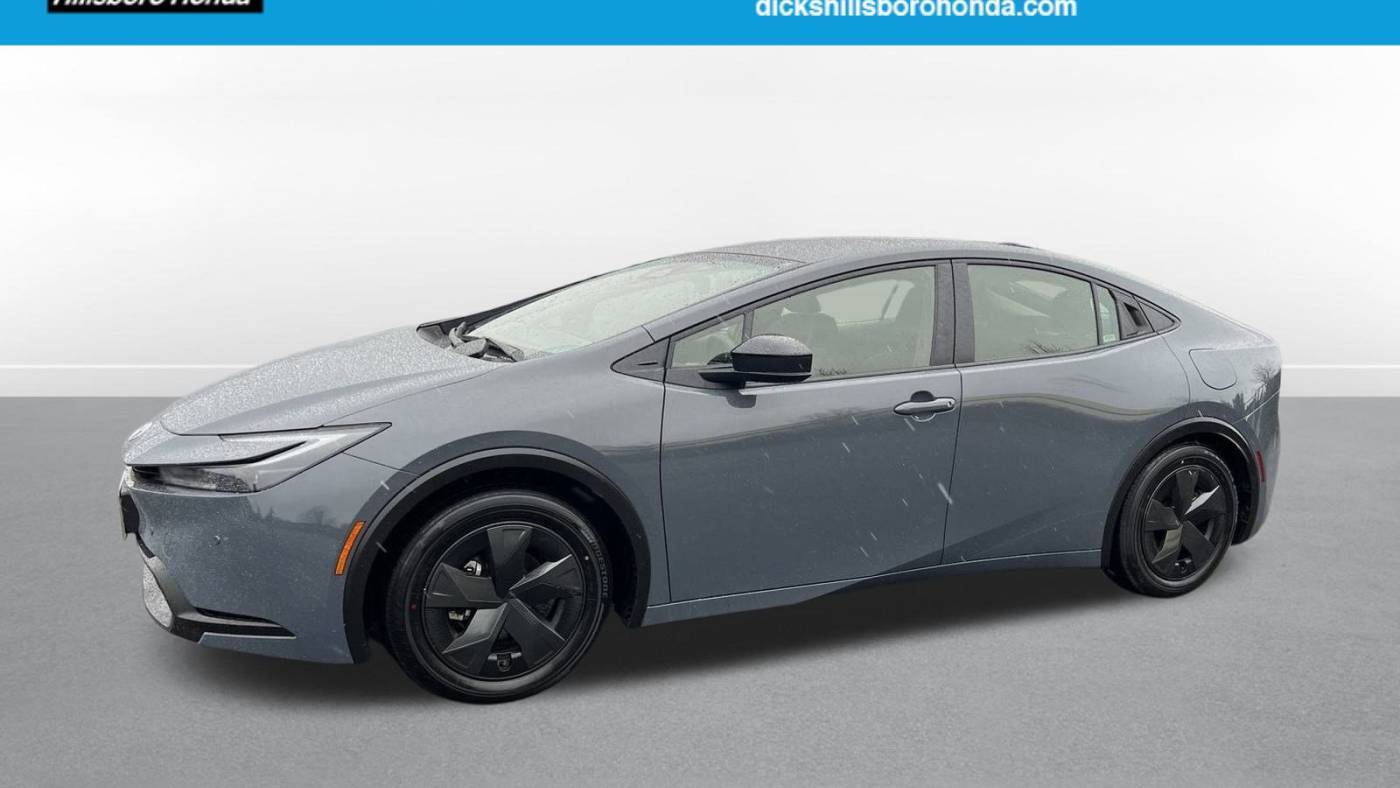 2024 Toyota Prius LE — Hatchback — 18,350 mi — Hillsboro, OR