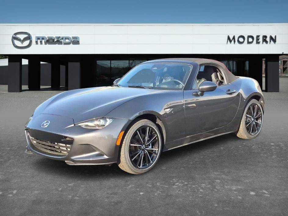 2026 Mazda MX-5 Miata Grand Touring