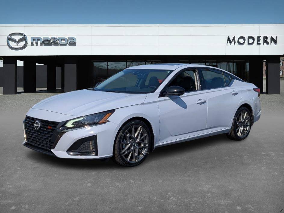 2023 Nissan Altima SR — Sedan — 31,743 mi — Burlington, NC