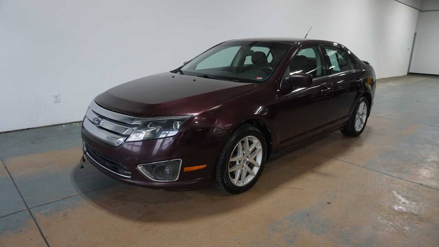 2011 Ford Fusion SEL — Sedan — 124,151 mi — Anchorage, AK