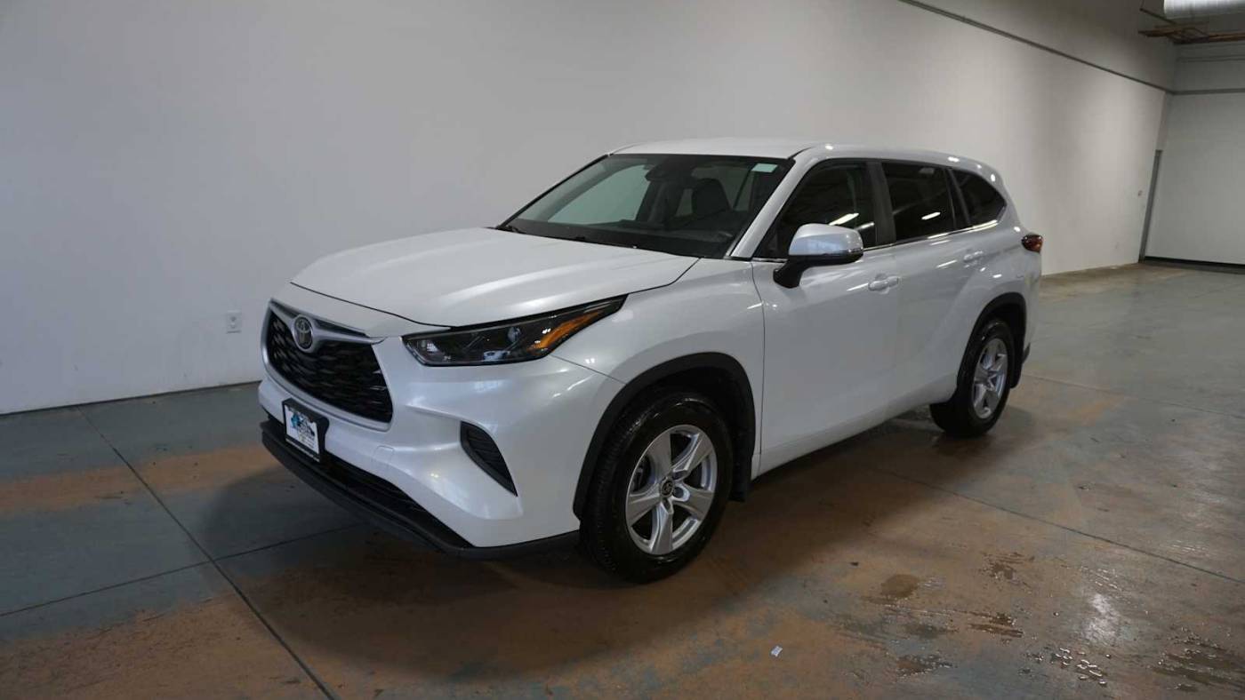 2023 Toyota Highlander L — SUV — 32,339 mi — Anchorage, AK