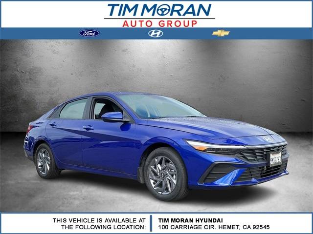 2024 Hyundai Elantra Hybrid Blue — Sedan — 15,650 mi — Hemet, CA