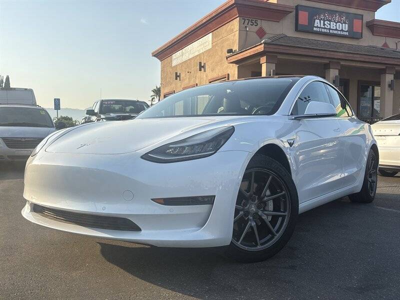 2018 Tesla Model 3 Long Range — Sedan — 43,804 mi — Riverside, CA
