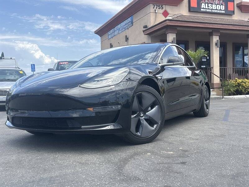 2018 Tesla Model 3 Mid Range — Sedan — 85,662 mi — Riverside, CA