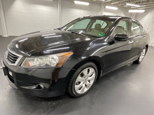 2010 Honda Accord EX-L V6 — Sedan — 141,328 mi — Richmond, VA