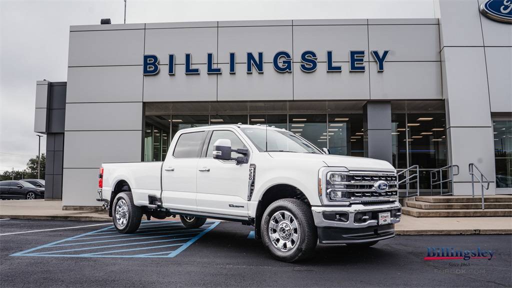 2024 Ford Super Duty F-350 LARIAT — Pickup Truck — 21,762 mi — Ardmore, OK
