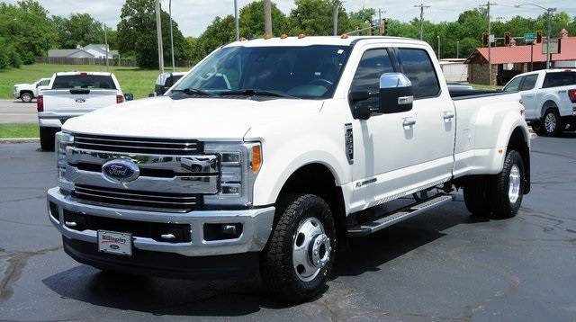 2019 Ford Super Duty F-350 Lariat — Pickup Truck — 37,842 mi — Ardmore, OK