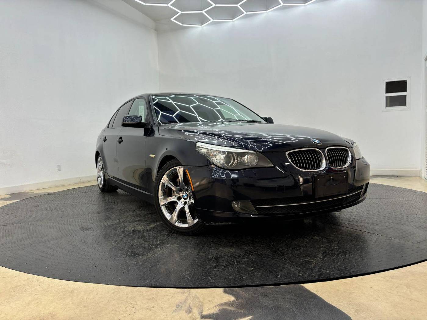 2009 BMW 5 Series 535i
