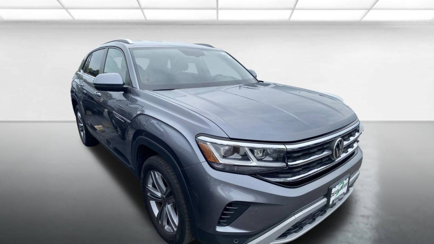 2020 Volkswagen Atlas Cross Sport SE with Technology — SUV — 45,705 mi — Kirkwood, MO