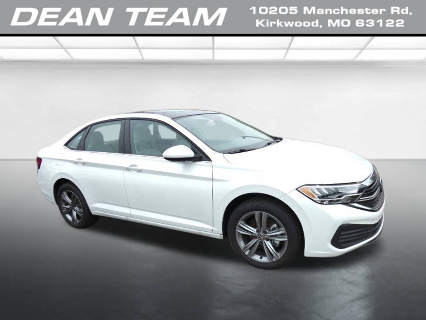 2024 Volkswagen Jetta SE — Sedan — 4,010 mi — Kirkwood, MO
