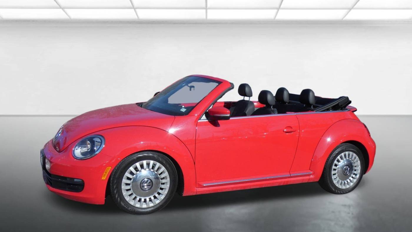 2013 Volkswagen Beetle 2.5 — Convertible — 20,805 mi — Kirkwood, MO