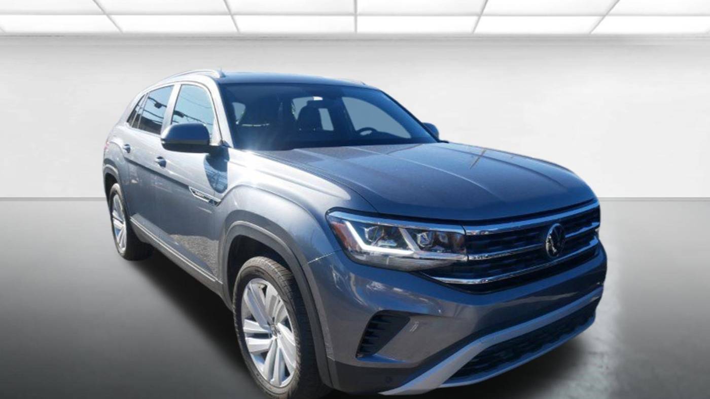 2022 Volkswagen Atlas Cross Sport SE with Technology — SUV — 18,539 mi — Kirkwood, MO