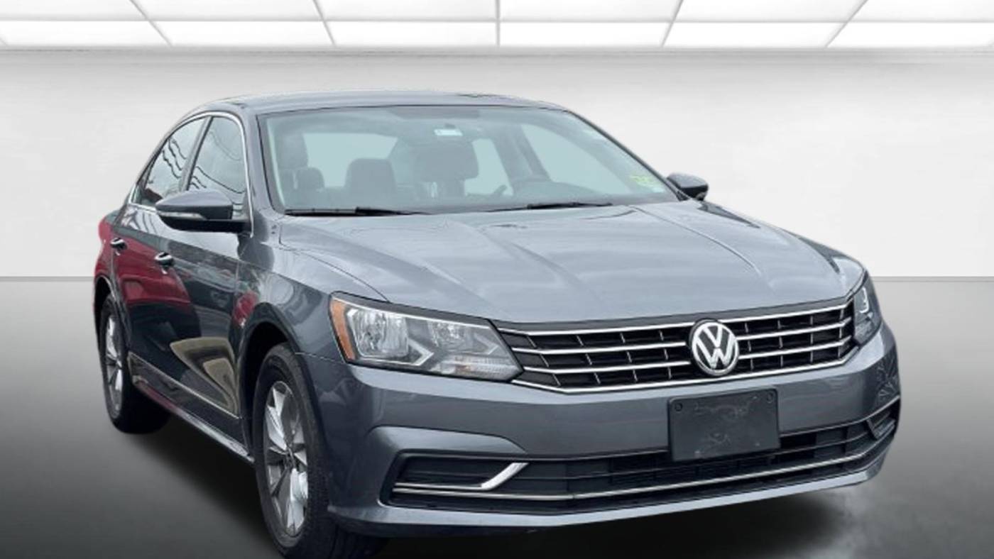 2016 Volkswagen Passat 1.8T S — Sedan — 15,569 mi — Kirkwood, MO